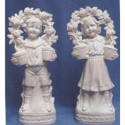 AHC5362ST-Boy & Girl with Roses 28cmH