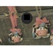 C2223- 4 Cow Magnets 5cm