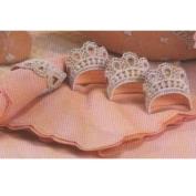 D1123- 4 Lace Applique Napkin Rings 8cm (No holes)