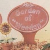 D1425A-Garden Greeting Sign 21cm Tall Garden of Weeden