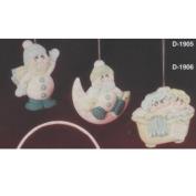 D1905ST-3 Snowfolk Hanging Ornaments 10cm