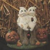 D675-Winking Blinking Ghosts on Stump 15cm