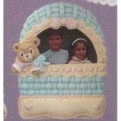 DM1761-Bassinet with Bear Picture Frame 15cmT