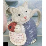 G2544-Kitty Teapot 18cm