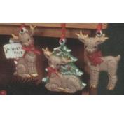 K1120- 3 Reindeer Hanging Ornaments 9cm