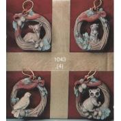 S1043ST- 4 Hanging Wreath Ornaments 5cm