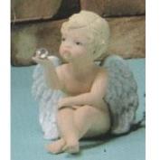 S1756A-Cherub with Knees Up Blowing Kisses 17cm