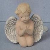 S1866-Praying Cherub 10cm