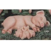 S2484-Small Nursing Pig with Piglets 21cm