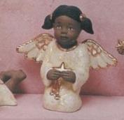 S2957-Small Kneeling Black Star Angel 10cm