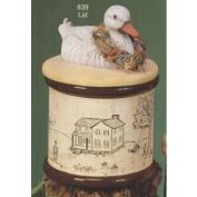 S839-Duck Cannister A134 -29cm High