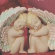 S3032 -2 Cherubs Sleeping with Uplifted Wings 10cm