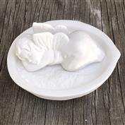 A1140A-Snoozing Fairy on Nut Shell 9cmW
