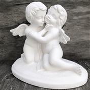 S3686-Medium Kissing Cherubs 19cm